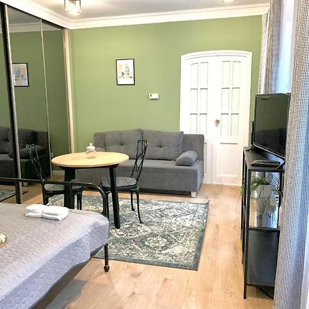 Fidelissima Apartman Sopron Exterior photo
